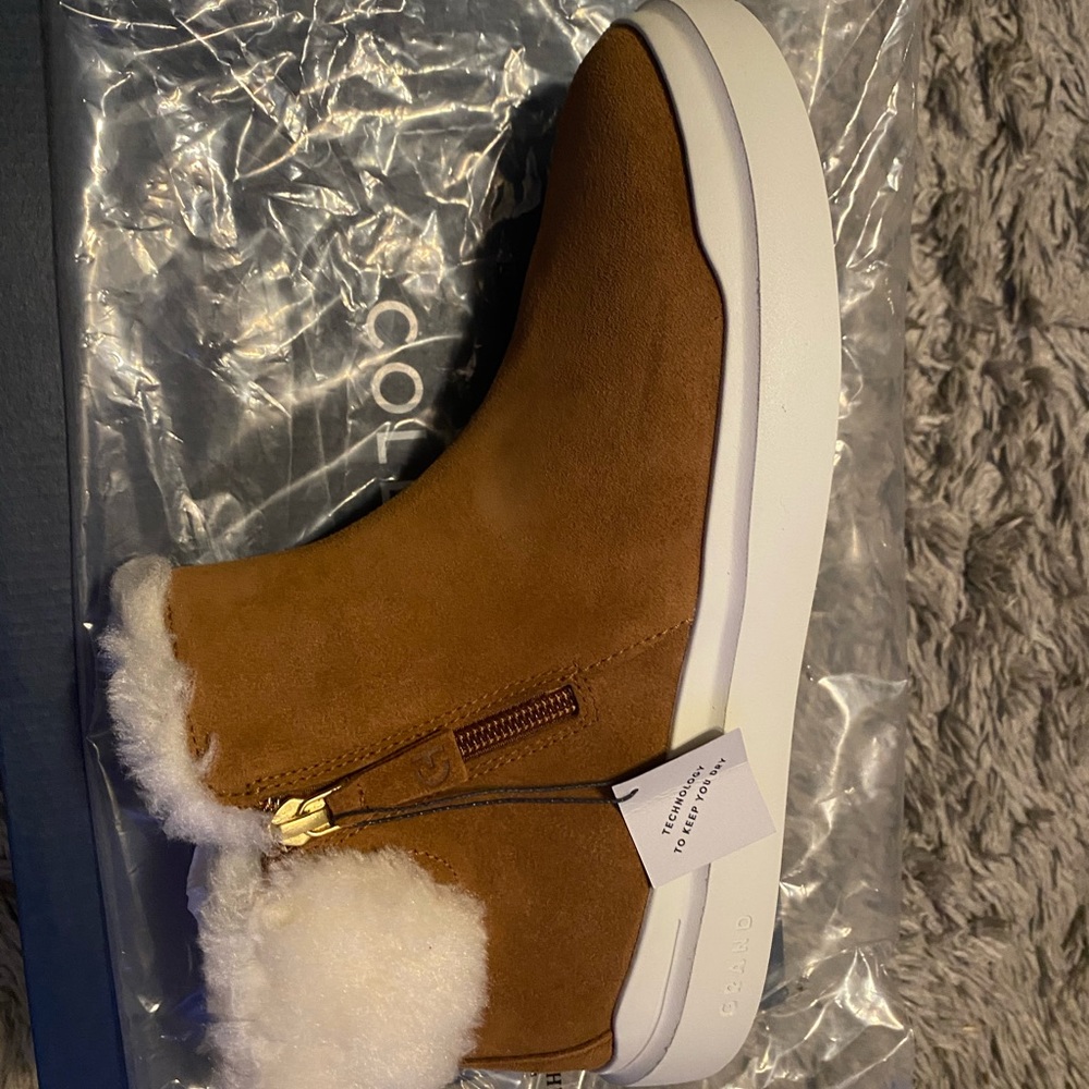 Booties - Picture 3 of 5